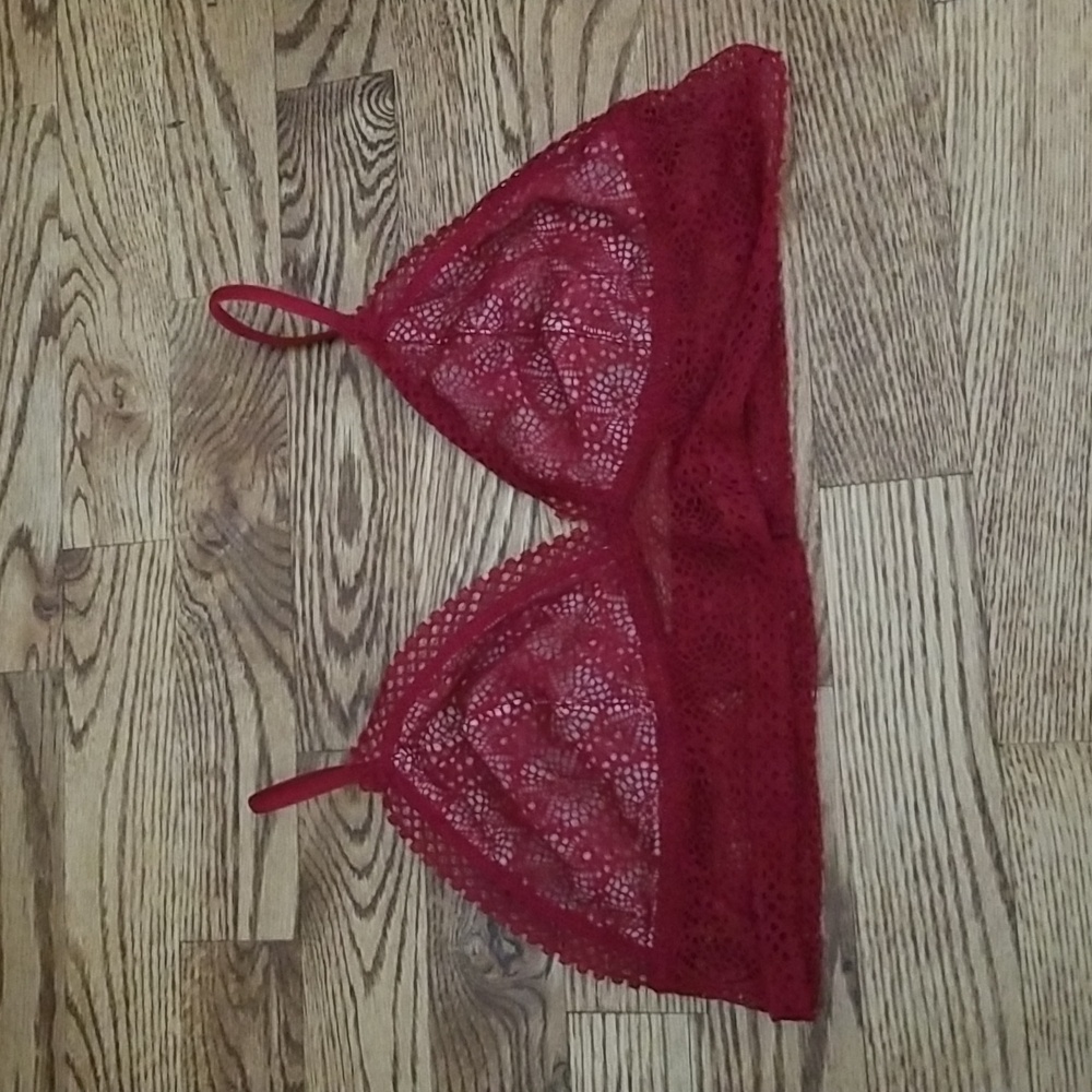 (L) Victoria's Secret Bralette Light Wireless Padless Feminine Fairy Dainty Love